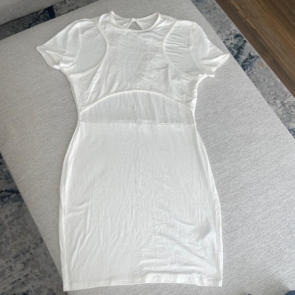 White/Off-White Mini Dress - Picture 1 of 3
